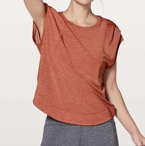 Lululemon Gait Keeper Short Sleeve in Heathered Bonfire